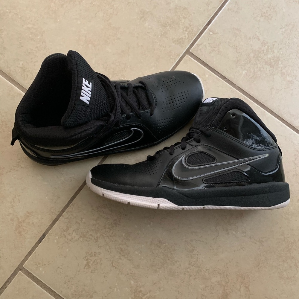 Nike shoes
